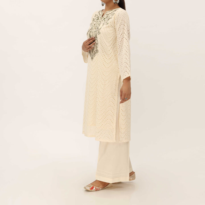 2PC- Chikankari Schifili Suit PS5292