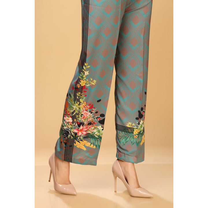 Digital Printed Grip Silk Flared Pant