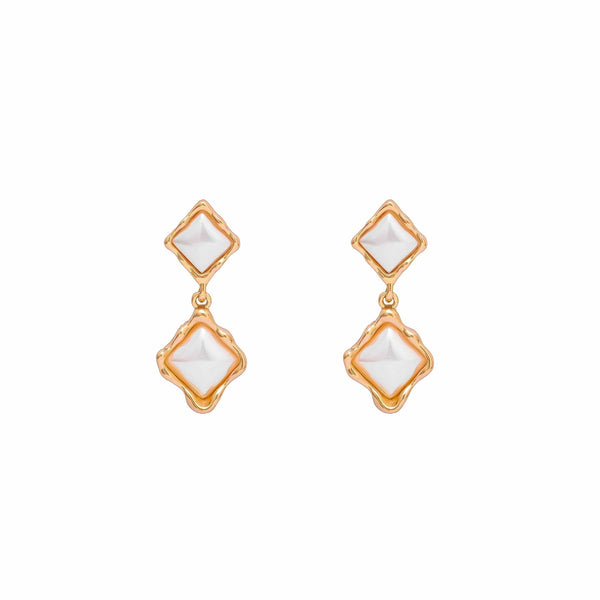 Earrings- T03971