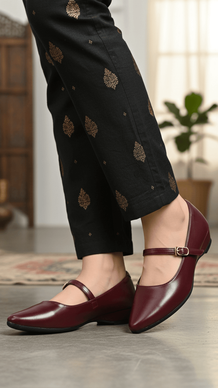 حذاء نسائي بكعب عالي كستنائي WN1297