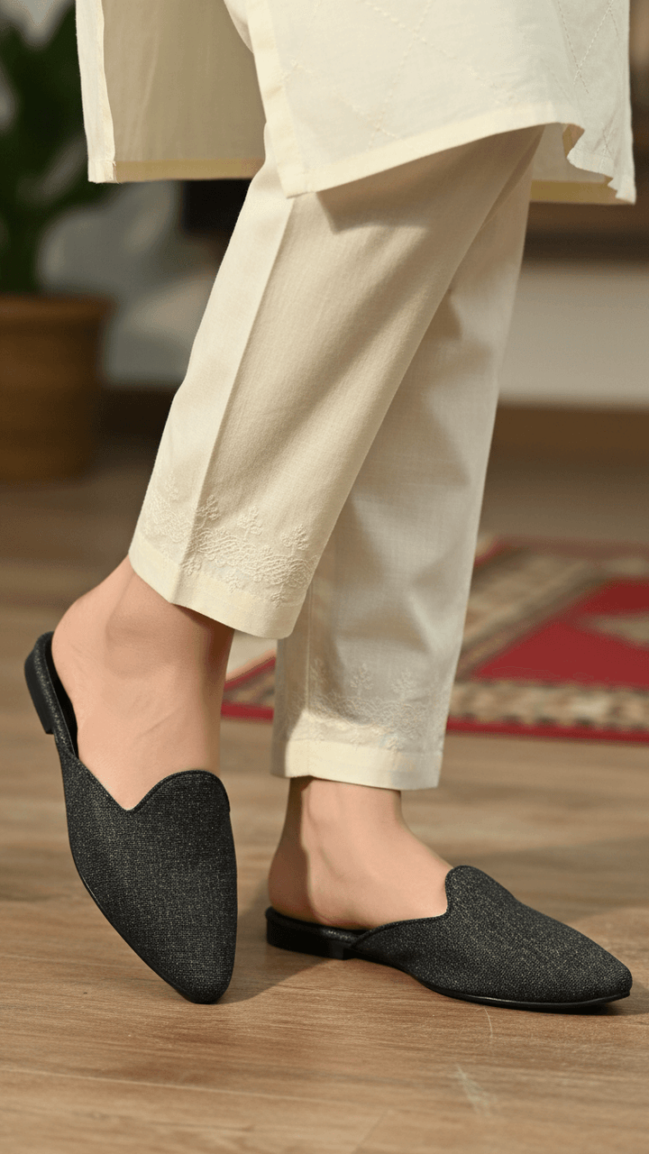 Black Back Open WN5464