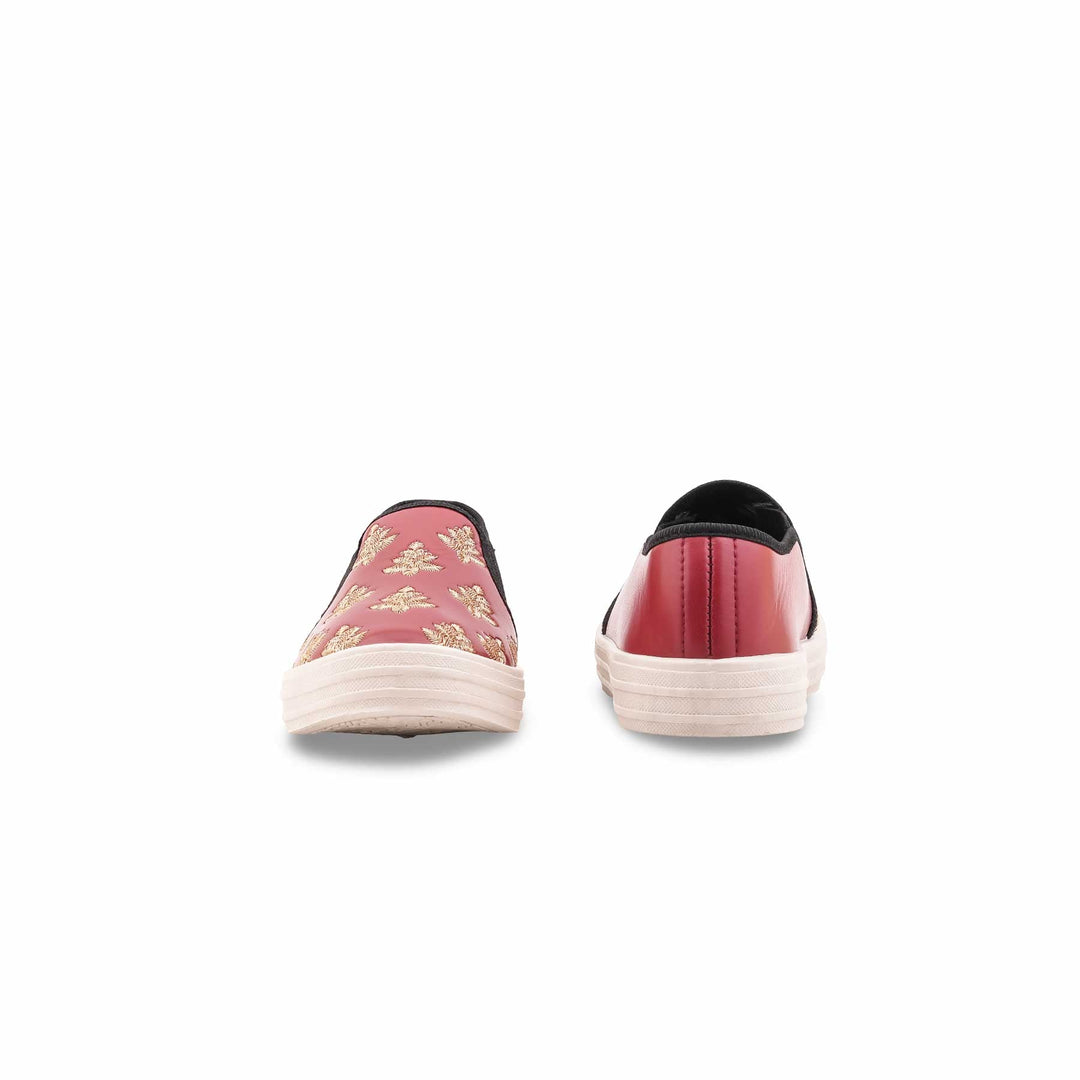 Maroon Sneaker For Ladies WN6205