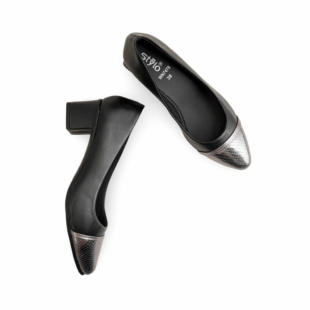 Black Court Shoes WN7478